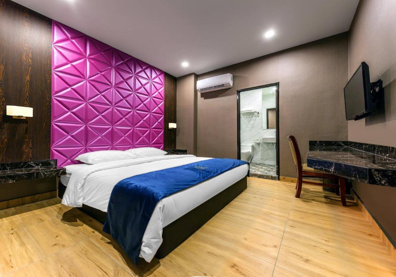 U3 Hotel Субанг Джая Екстериор снимка