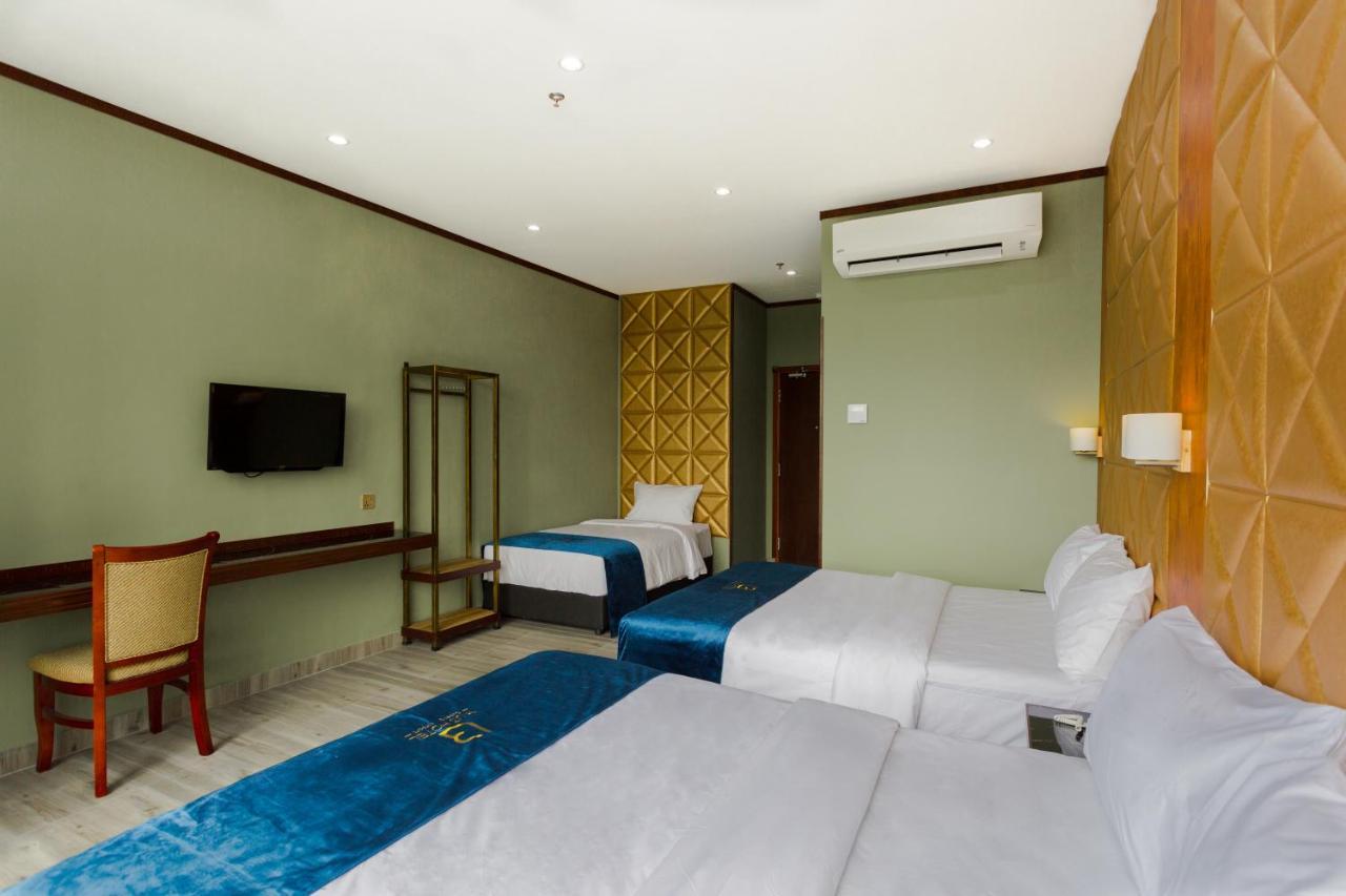 U3 Hotel Субанг Джая Екстериор снимка